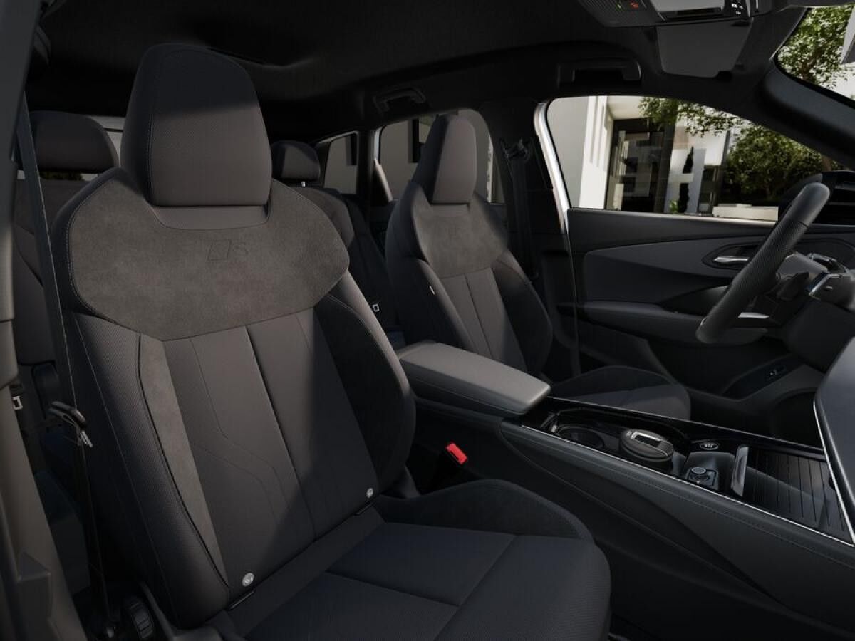 Audi Q3 TDI S-line 110 kW S tronic KAMERA + TECH PLUS + AHK + ACC+ LED + KLIMATISIERUNGSPAKET PLUS