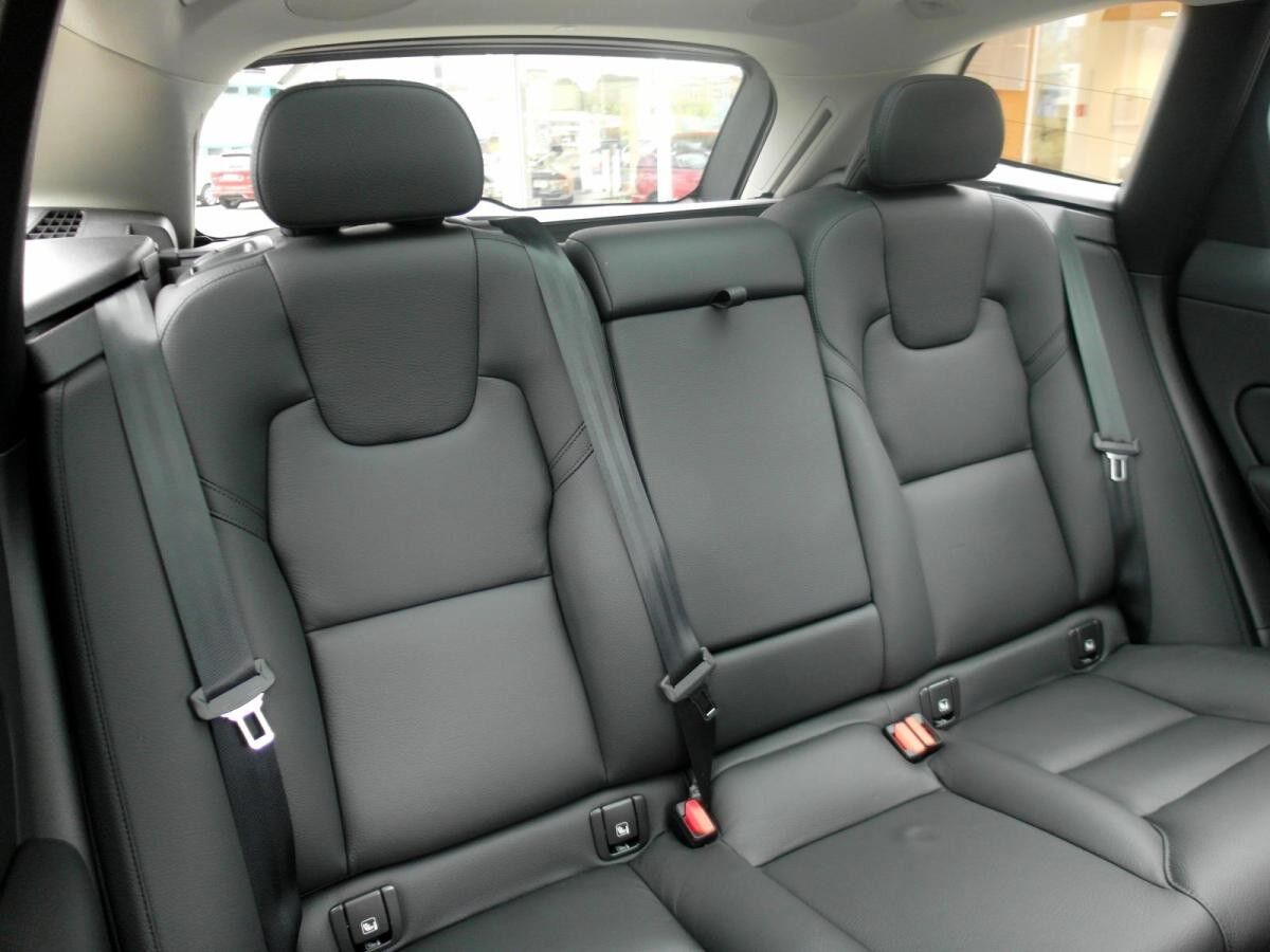 Volvo XC60 T6 AWD Plus Dark