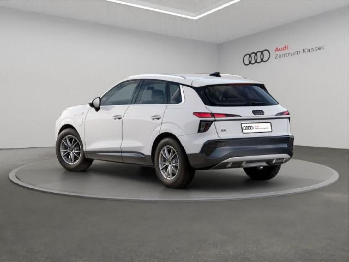 Audi Q3 SUV e-hybrid S tronic NEUBESTELLUNG
