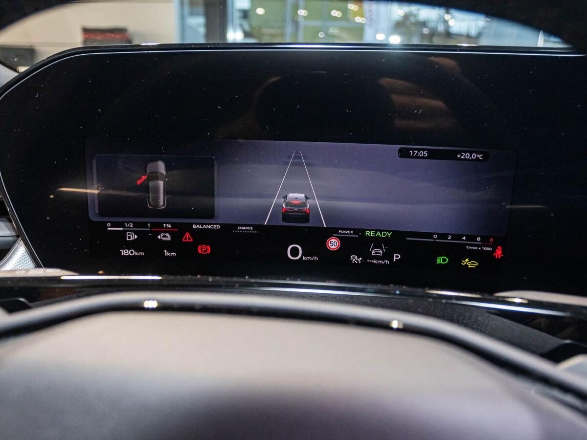 Audi Q3 SUV e-hybrid S-Line S tronic Tech-Plus LED-Pro