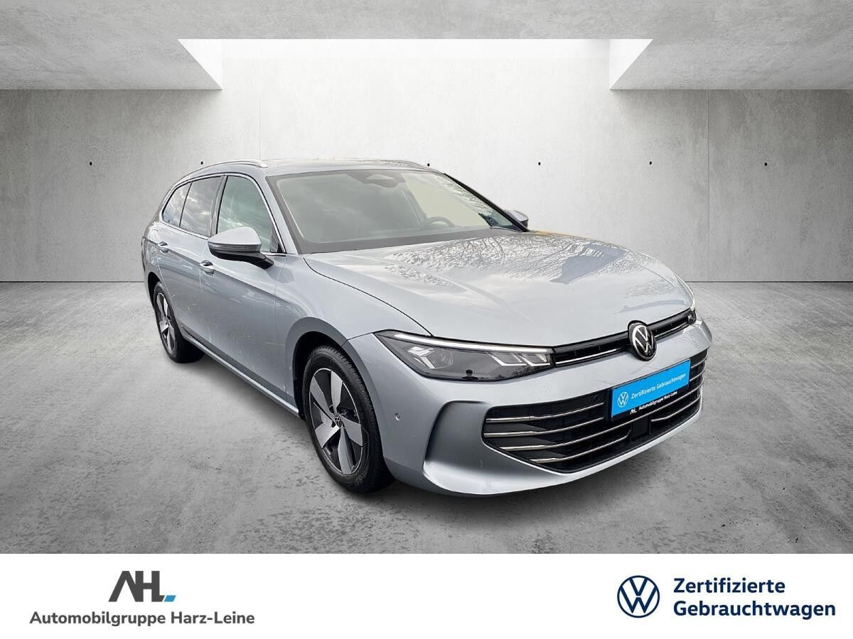 Volkswagen Passat Variant 2.0 TDI Business DSG LED Navi ACC Massage Harman Kardon