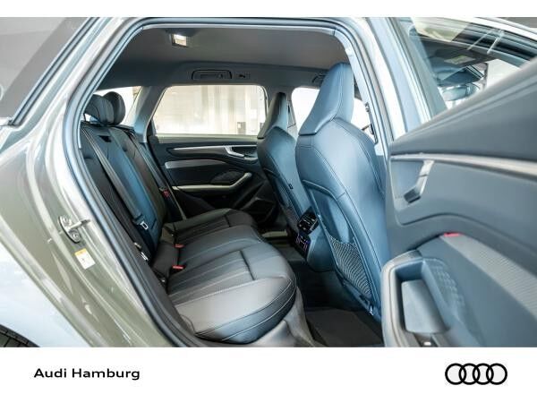 Audi A6 Avant TDI quattro S troni c ***