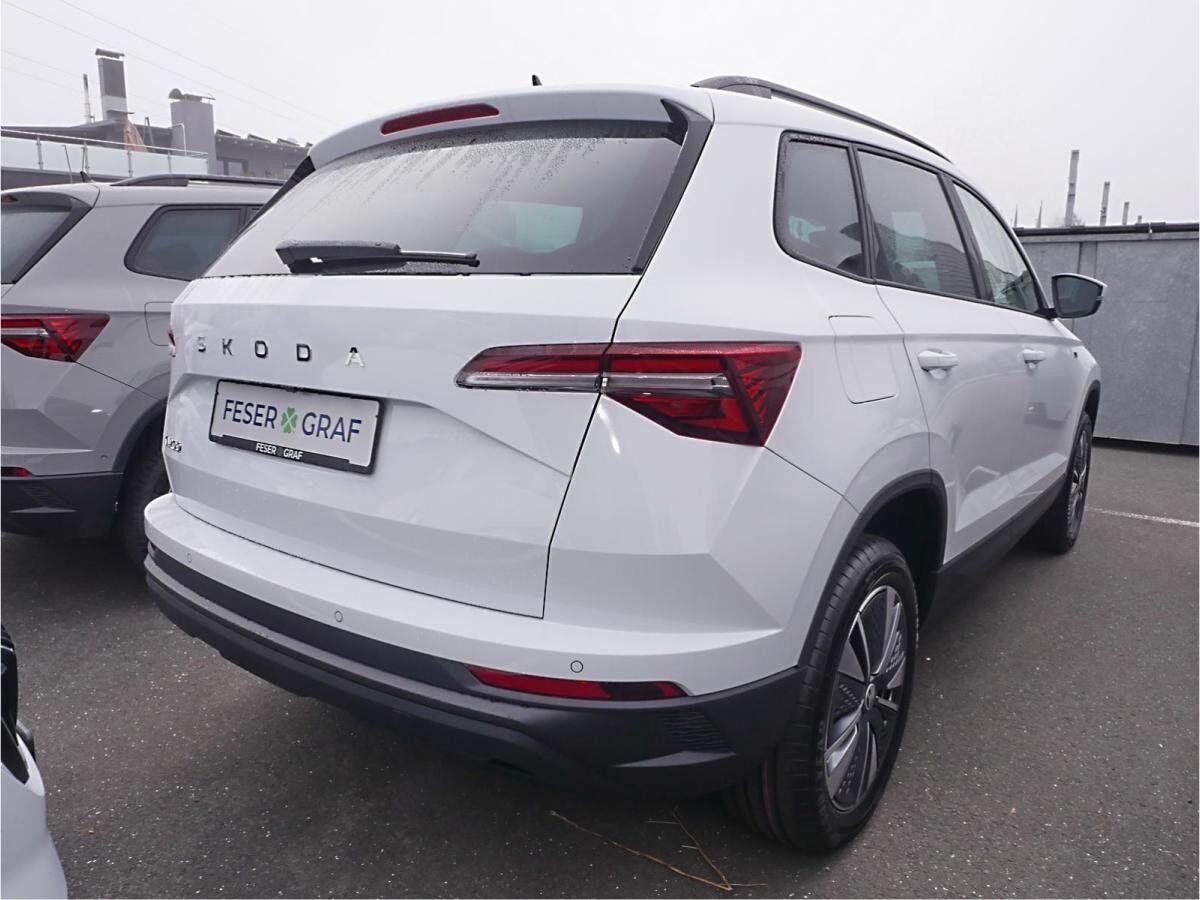 Skoda Karoq 1.5 TSI Tour DSG AHK Kessy Navi RüKa Sitzh