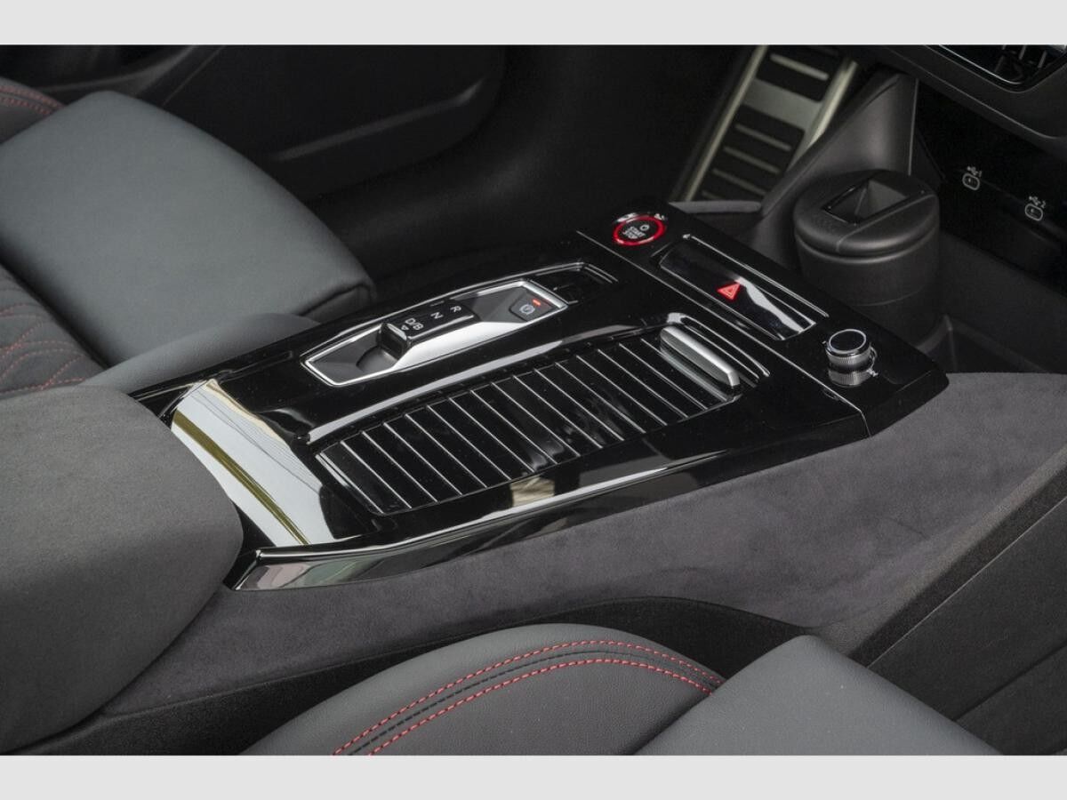 Audi SQ6 e-tron ACC*Matrix*HuD*AHK*360°*B&O*PANO