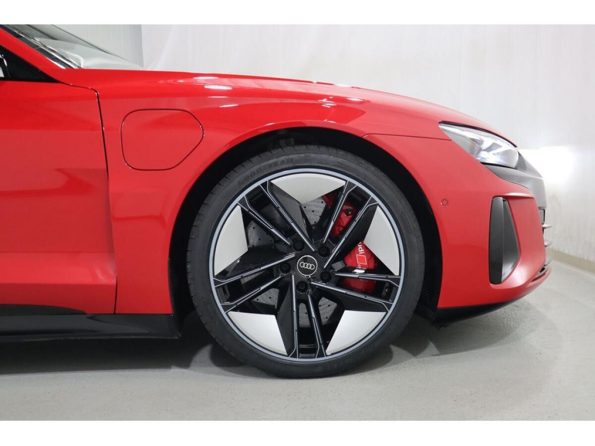 Audi RS e-tron GT quattro B&O*Pano*Matrix *