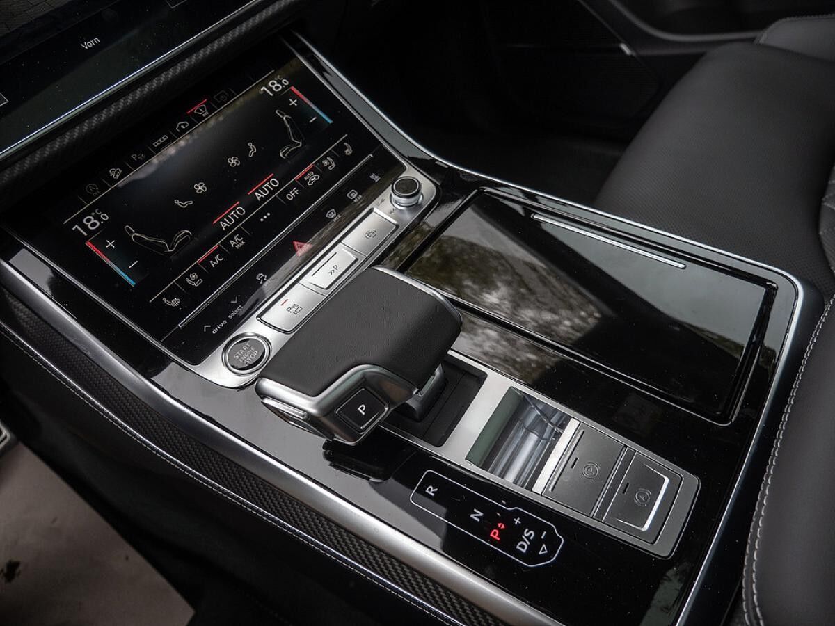 Audi Q7 SUV S line business TDI quattro