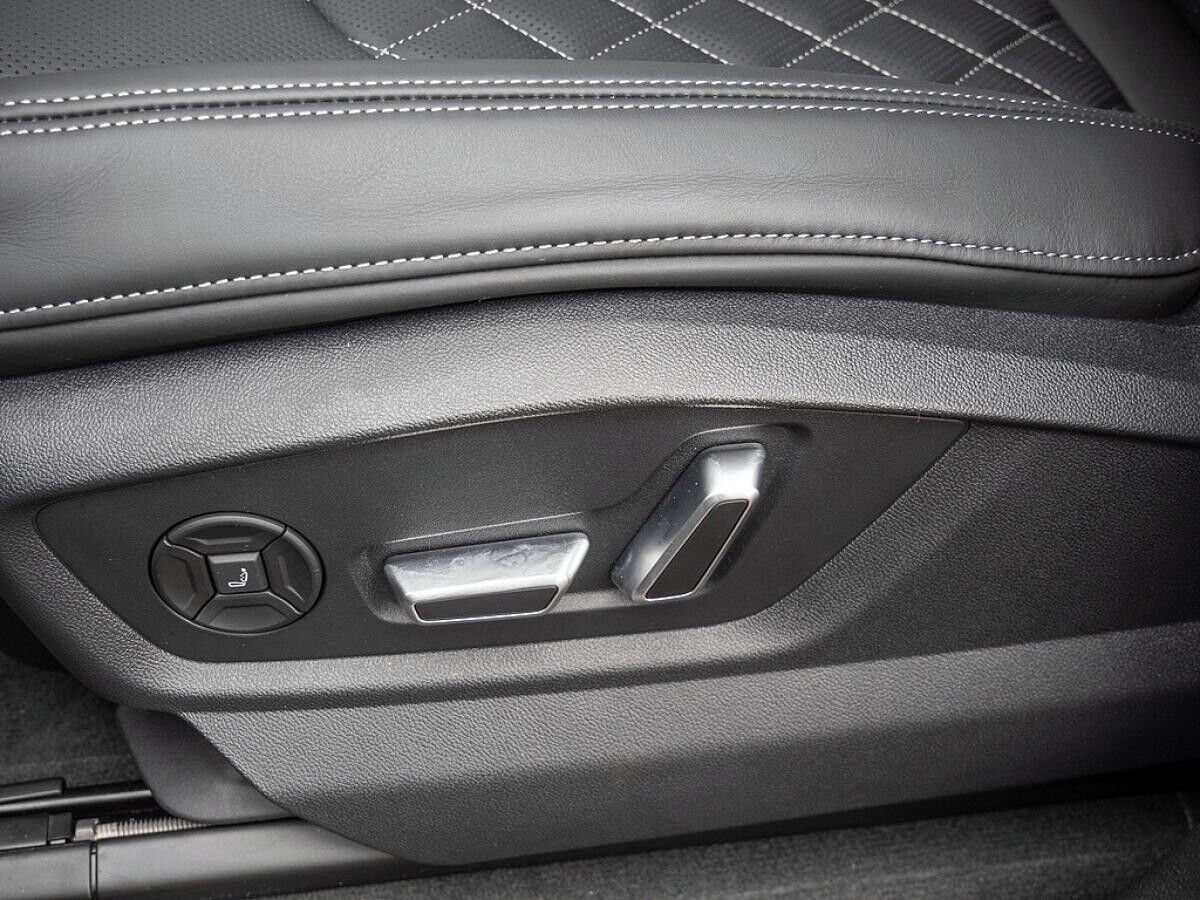 Audi Q7 SUV S line business TDI quattro