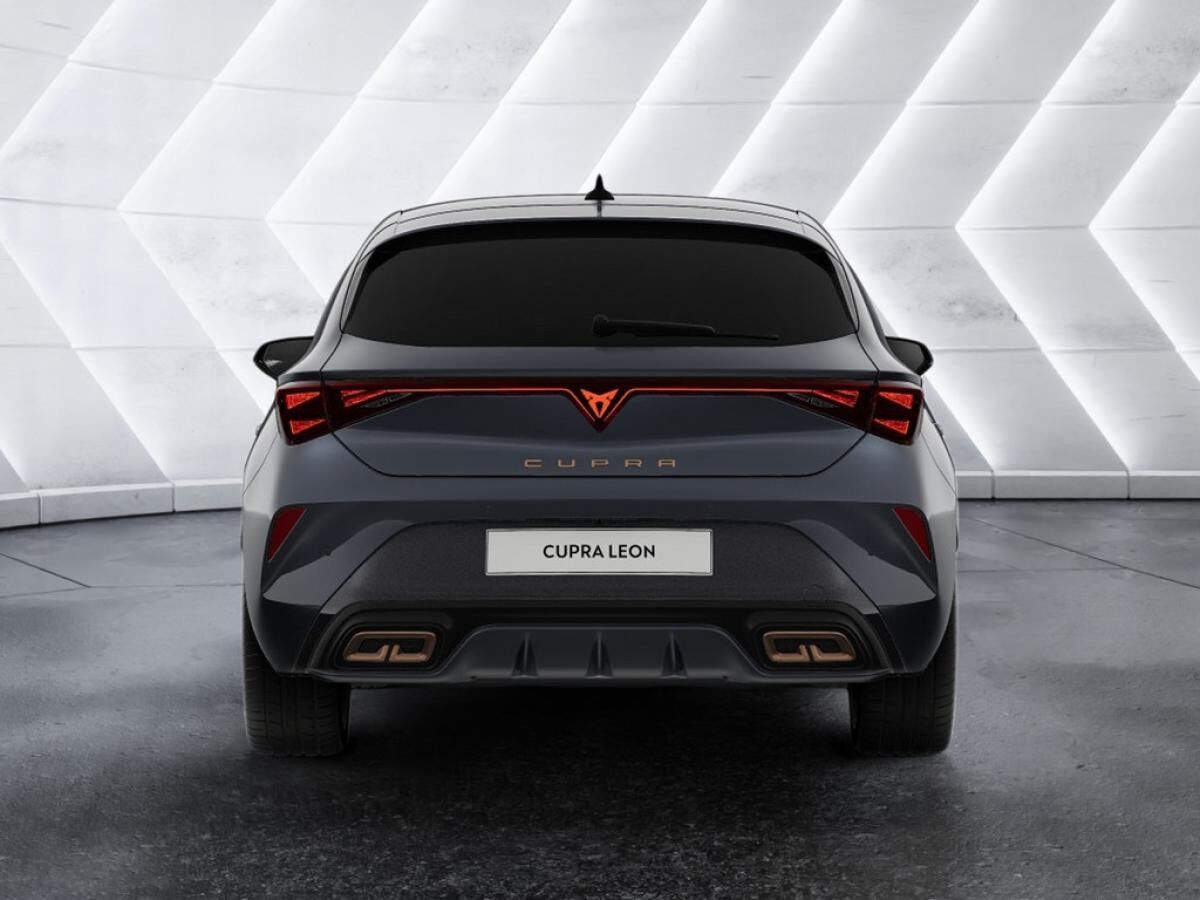 Cupra Leon VZ 1.5 e-Hybrid - KAMERA NAVI ACC FACEL. LED *SN212*