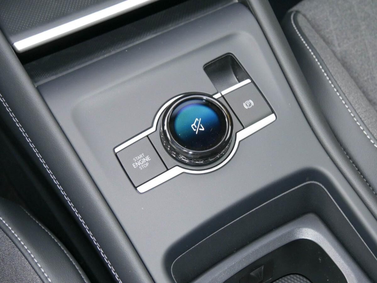 Volkswagen Tayron Life 1,5 l eTSI DSG AHK 7 Sitzer Lagerwagen !