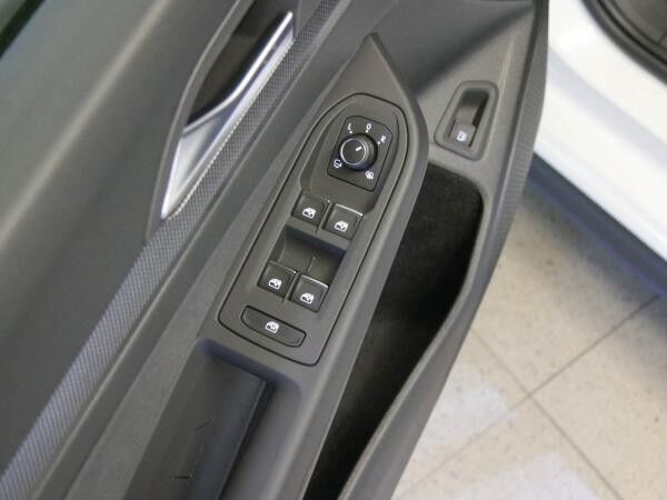Volkswagen Golf GTE 1,5 eHybrid / DSG Lagerwagen !