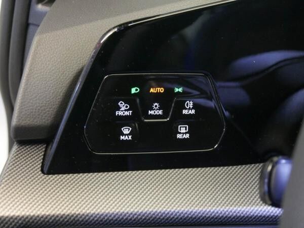 Volkswagen Golf GTE 1,5 eHybrid / DSG Lagerwagen !