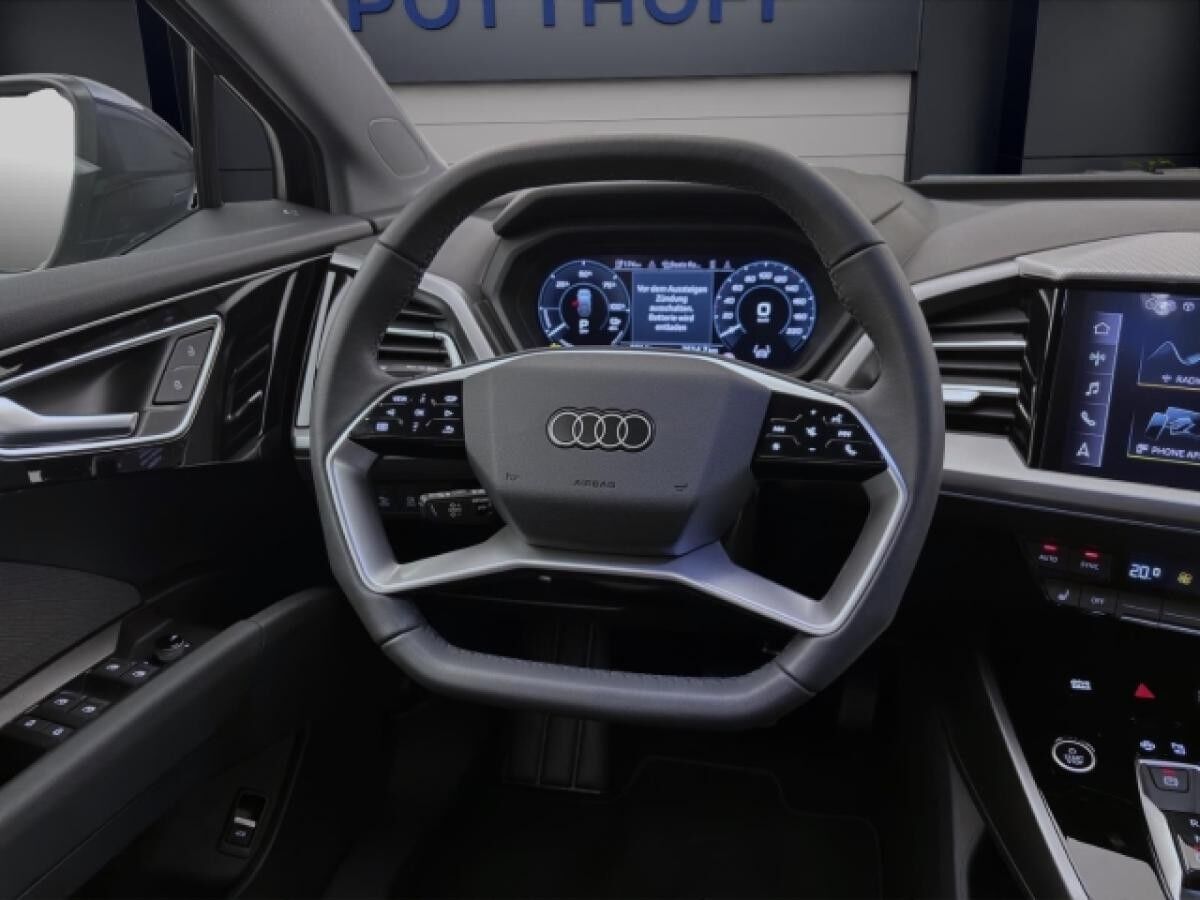 Audi Q4 e-tron e-tron Sportback 35 NAVI SHZG LM20 AHK