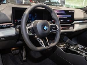 BMW 520 Touring (G61)