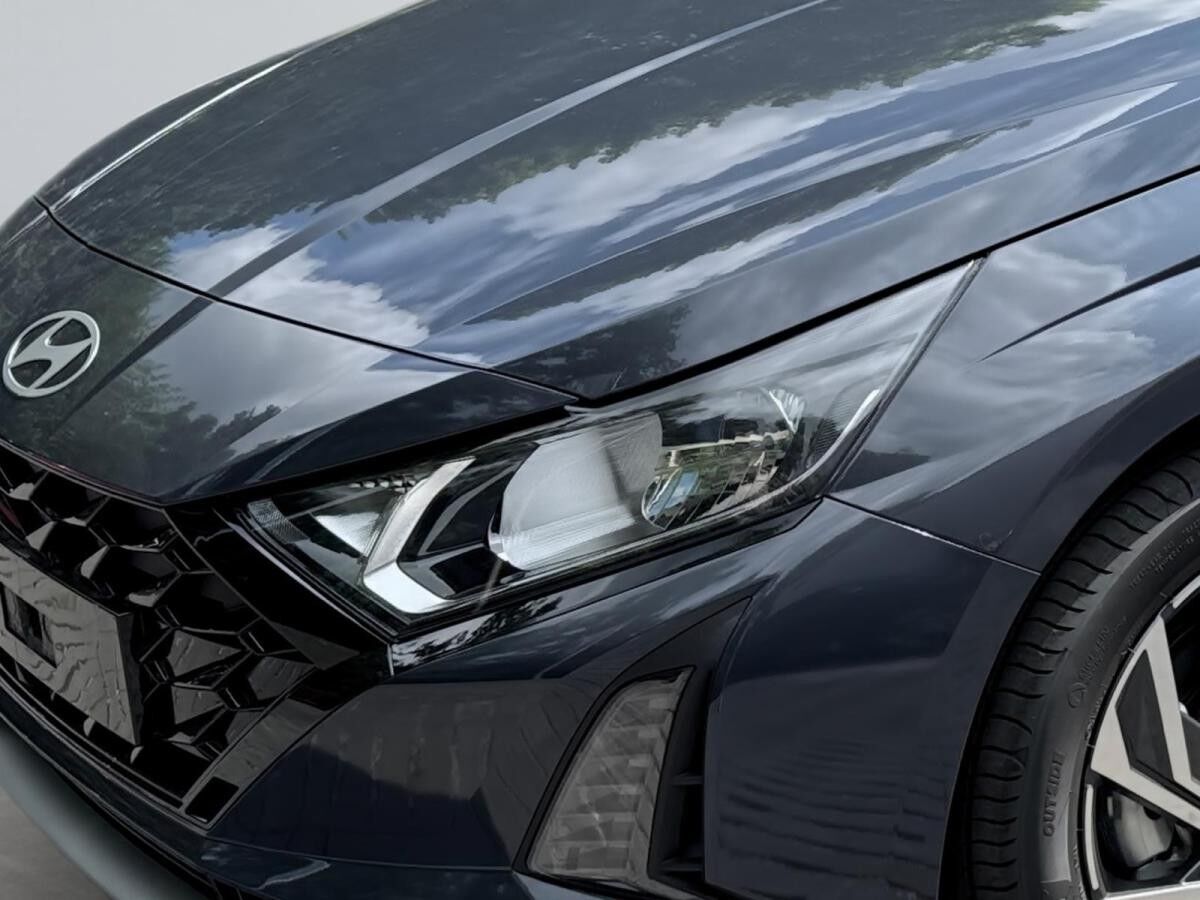 Hyundai i20 FL (MY25) 1.0 T-GDI 100 PS 6-MT Trend, Komfortpaket