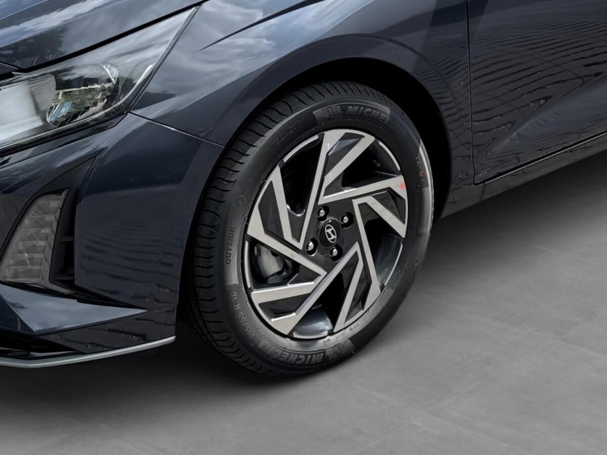 Hyundai i20 FL (MY25) 1.0 T-GDI 100 PS 6-MT Trend, Komfortpaket