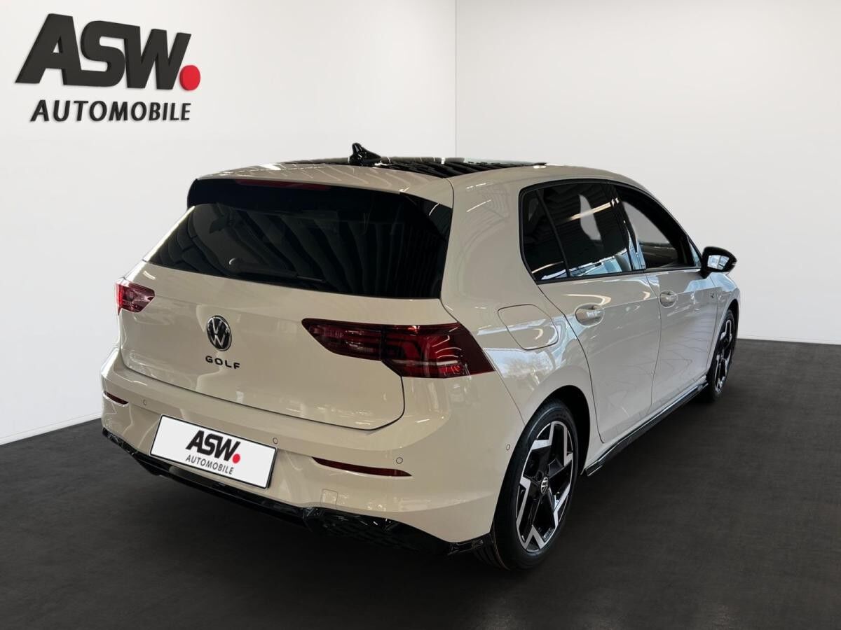 Volkswagen Golf R-Line 1.5 eTSI DSG AHK Head-Up Black-Style