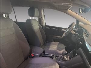Volkswagen Touran Highline 2.0 TDI Black Style, 7-sitzer