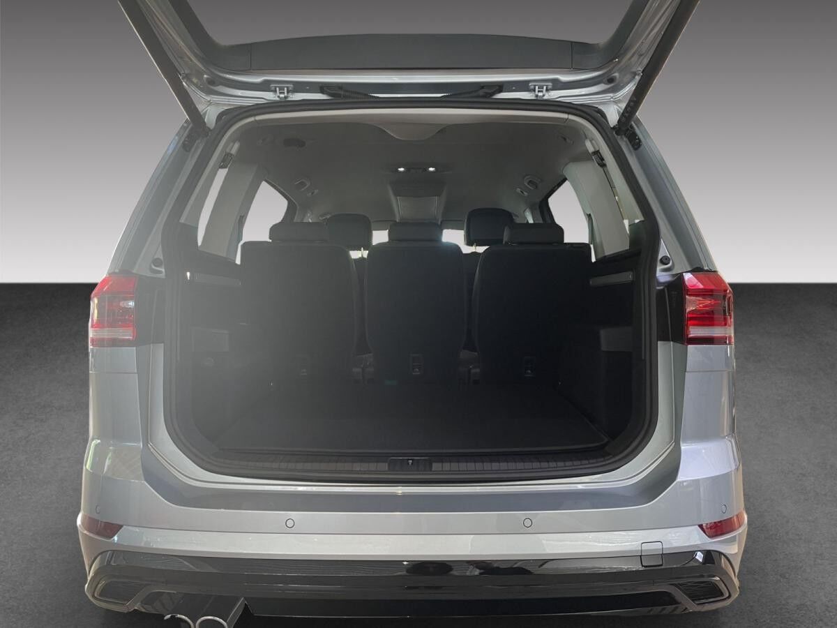 Volkswagen Touran Highline 2.0 TDI Black Style, 7-sitzer