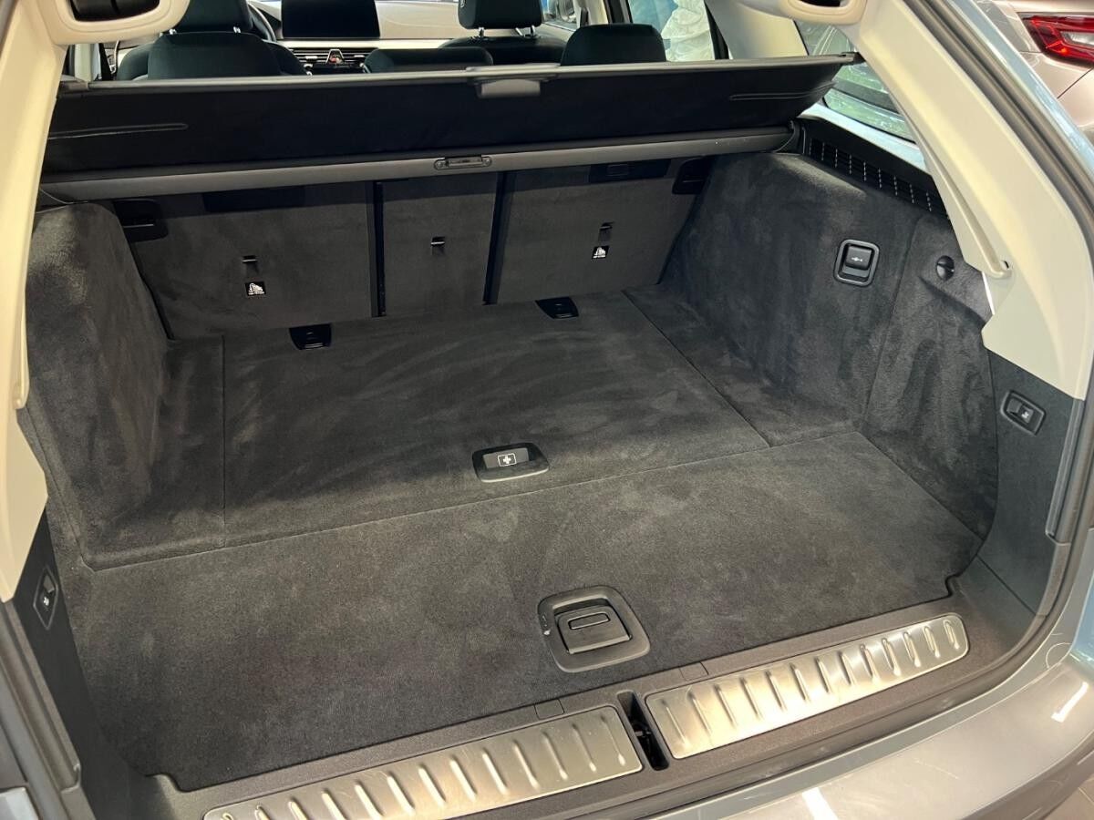 BMW 520 Touring (G31) Navi Kamera SR&WR ACC