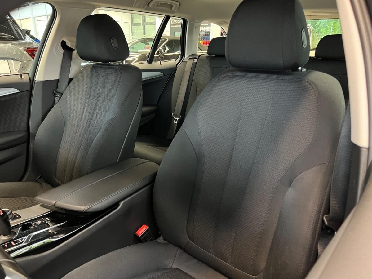 BMW 520 Touring (G31) Navi Kamera SR&WR ACC