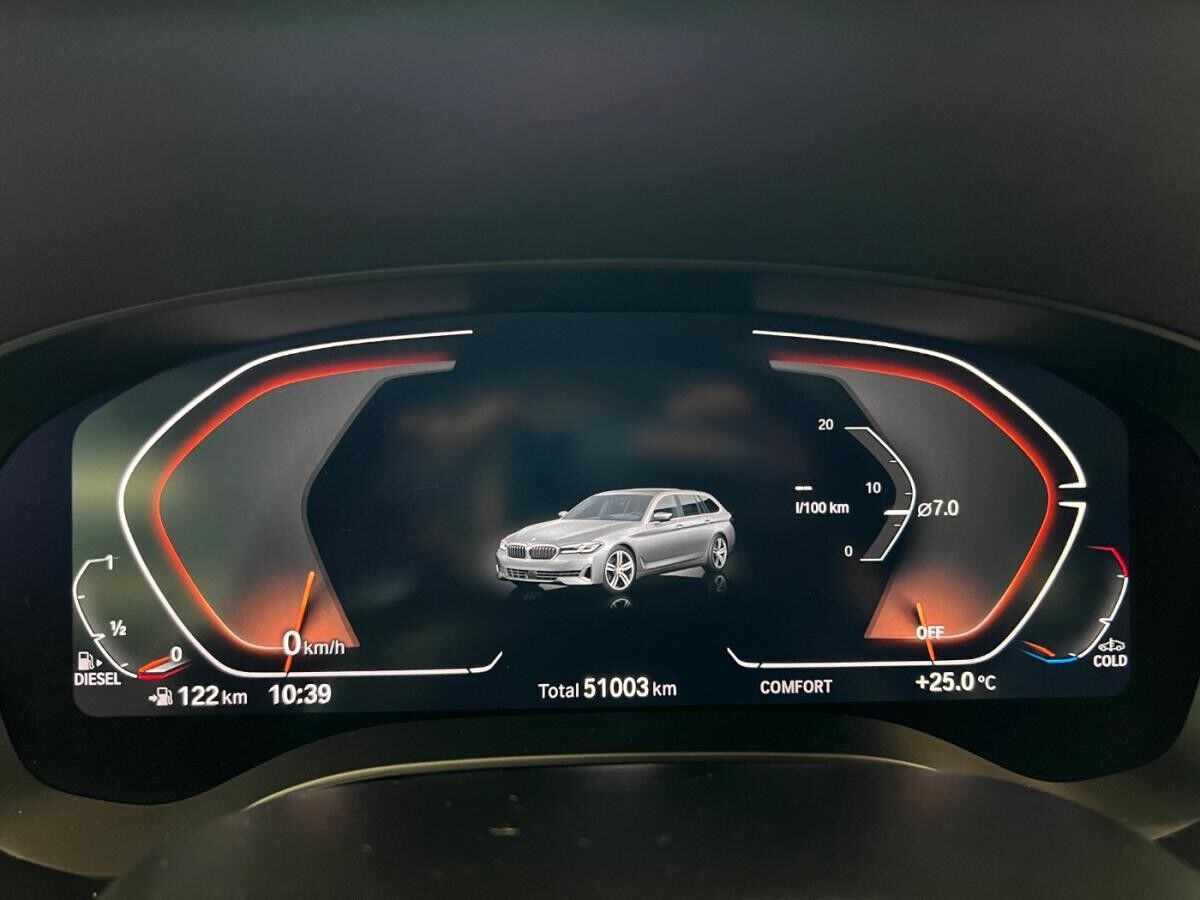 BMW 520 Touring (G31) Navi Kamera SR&WR ACC