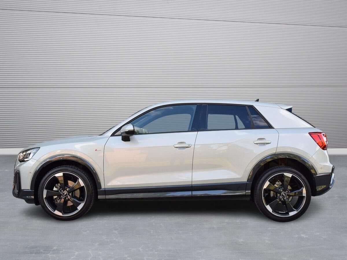 Audi Q2 35 TDI S-tronic *S-line*AHK*Matrix*Standhzg.*