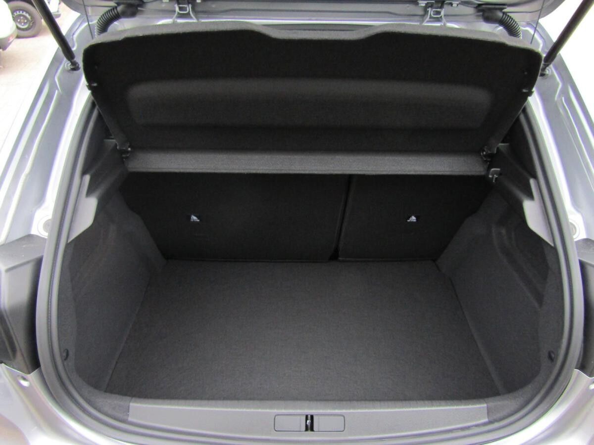 Peugeot 208 BENZIN 100 Allure "SOFORT VERFÜGBAR"