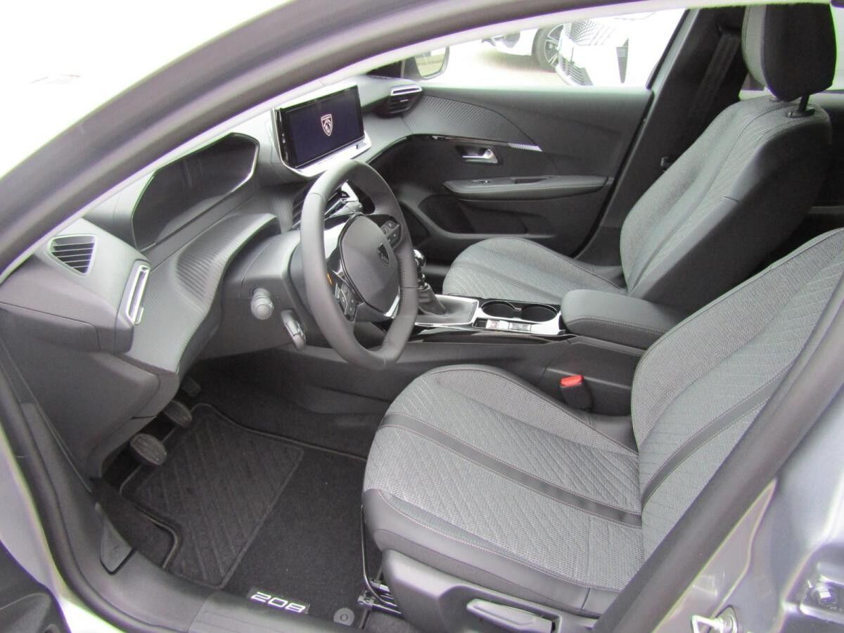 Peugeot 208 BENZIN 100 Allure "SOFORT VERFÜGBAR"