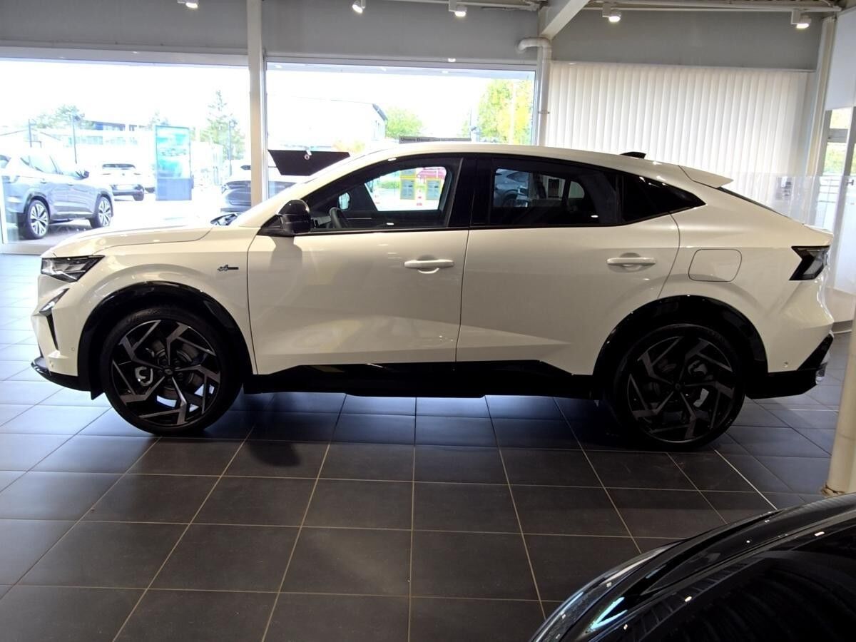 Renault Rafale E-Tech Plug-in Hybrid 4x4 Atelier Alpine