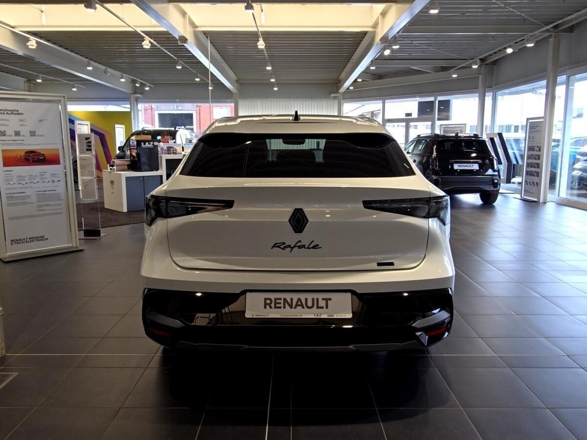 Renault Rafale E-Tech Plug-in Hybrid 4x4 Atelier Alpine