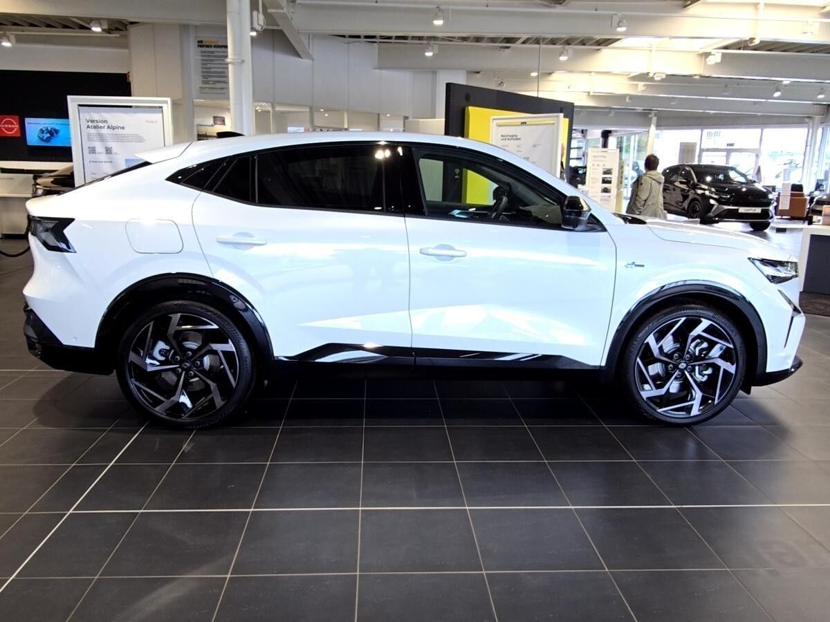 Renault Rafale E-Tech Plug-in Hybrid 4x4 Atelier Alpine