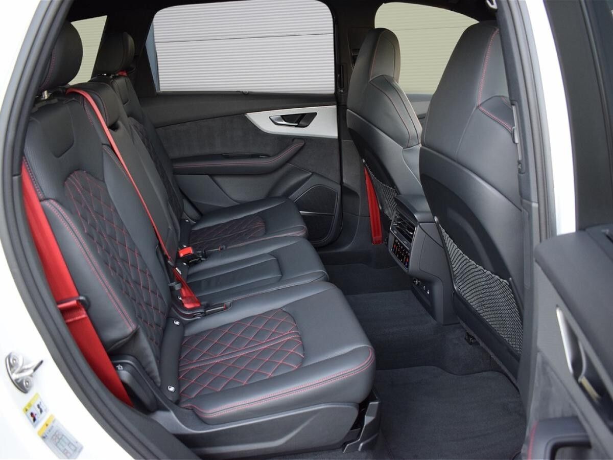 Audi SQ7 4.0 TFSI qu/Tip. *Laser*AHK*Standhzng*Pano*