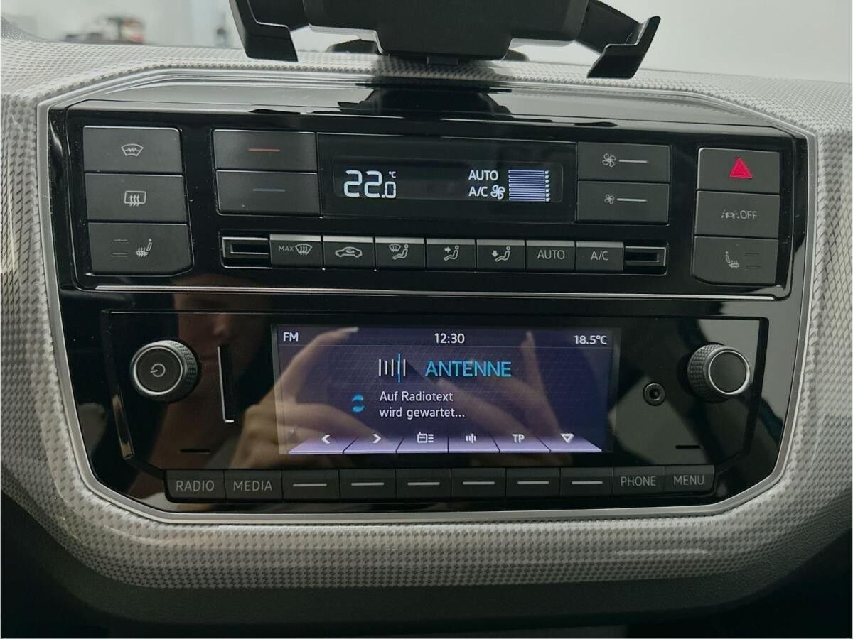 Volkswagen up! e- move