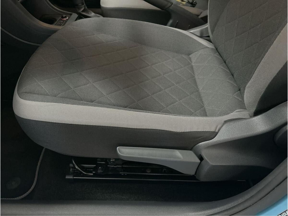 Volkswagen up! e- move