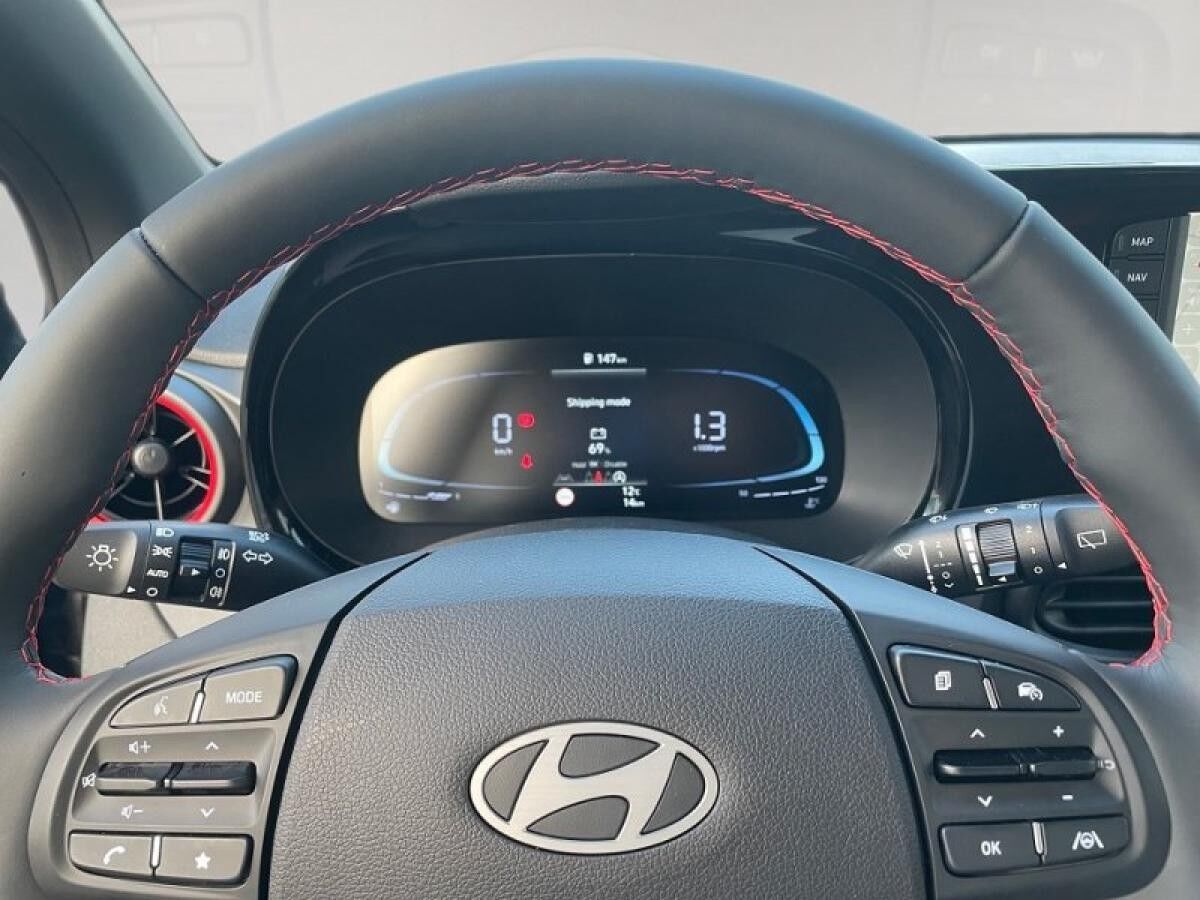 Hyundai i10 (MY25) 1.0 T-GDI (90 PS) 5-MT 2WD N Line, Dachlackierung