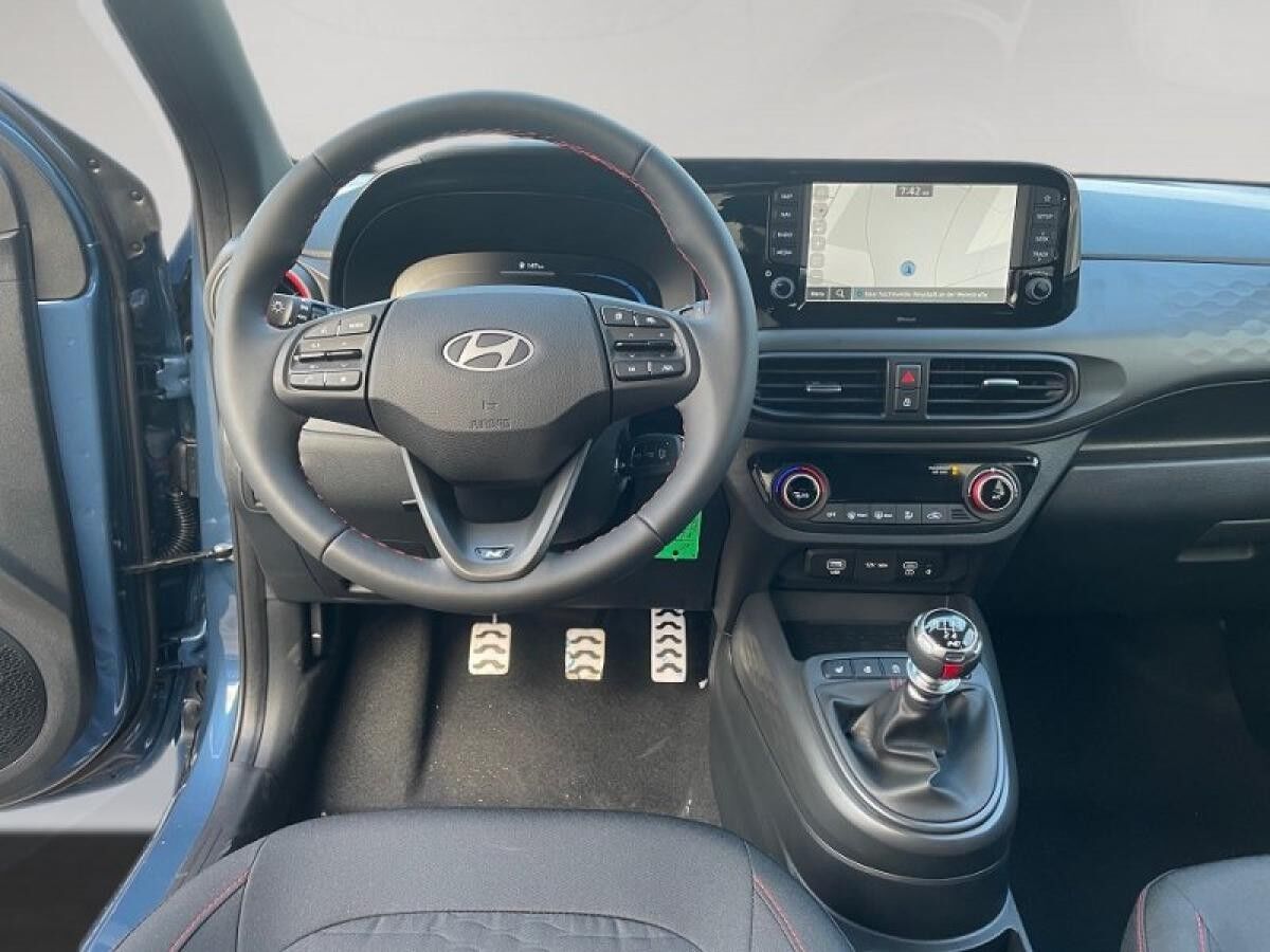 Hyundai i10 (MY25) 1.0 T-GDI (90 PS) 5-MT 2WD N Line, Dachlackierung