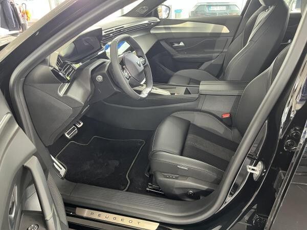 Peugeot 408 GT Benzin-Hybrid 145 ❗HAMMER AUSSTATTUNG, SOFORT VERFÜGBAR❗