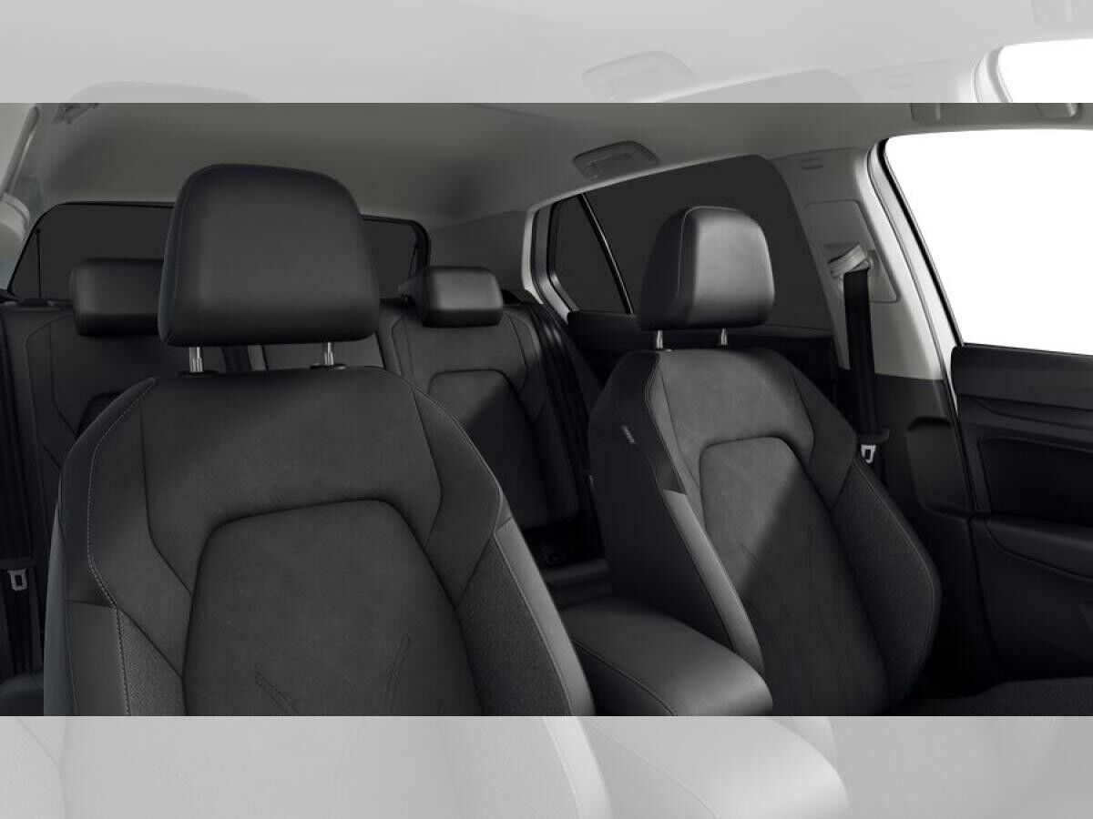 Volkswagen Golf Style Hybrid, AHK, Schiebed.,IQ Light,Park Assist