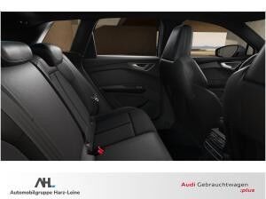 Audi Q4 e-tron 35 e-tron AHK Wärmepumpe Audi Q4 e-tron 35 e-tron AHK Wärmepumpe