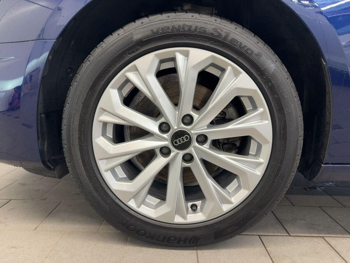 Audi A4 Avant 30 TDI AHK DAB Navi