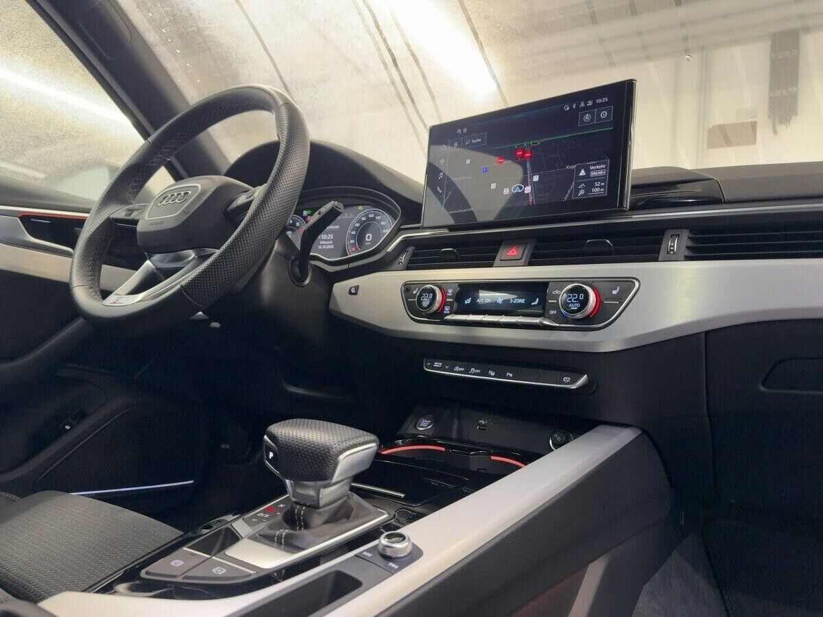 Audi A4 Avant S line 40 TFSI Pano Matrix Kamera B&0 AHK