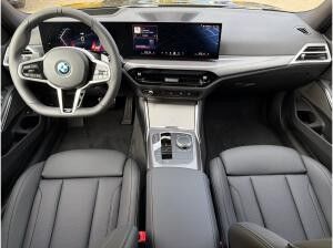 BMW 330 e xDrive Touring M Sportpaket Head-Up DAB