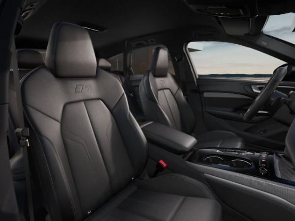 Audi A5 Avant e-hybrid quattro *FREI KONFIGURIERBAR*