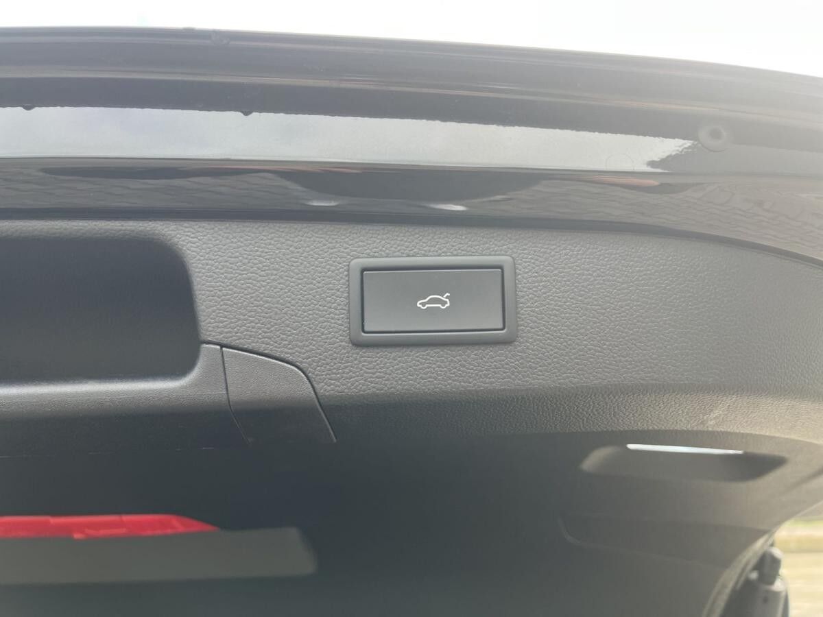 Volkswagen Passat Variant Elegance 2.0 TDI DSG