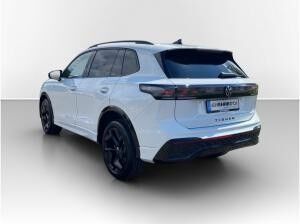 Volkswagen Tiguan R-Line 2.0 TDI 4Motion DCC