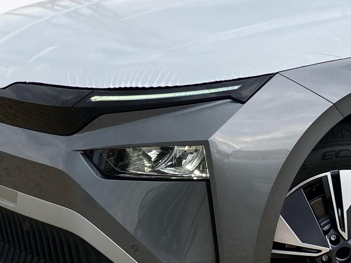 Skoda ENYAQ 60 Loft 1-Gang-Automatik.LED.AHK.WÄRMEPUMPE.KAMERA.CLIMA.NAV.SHZG