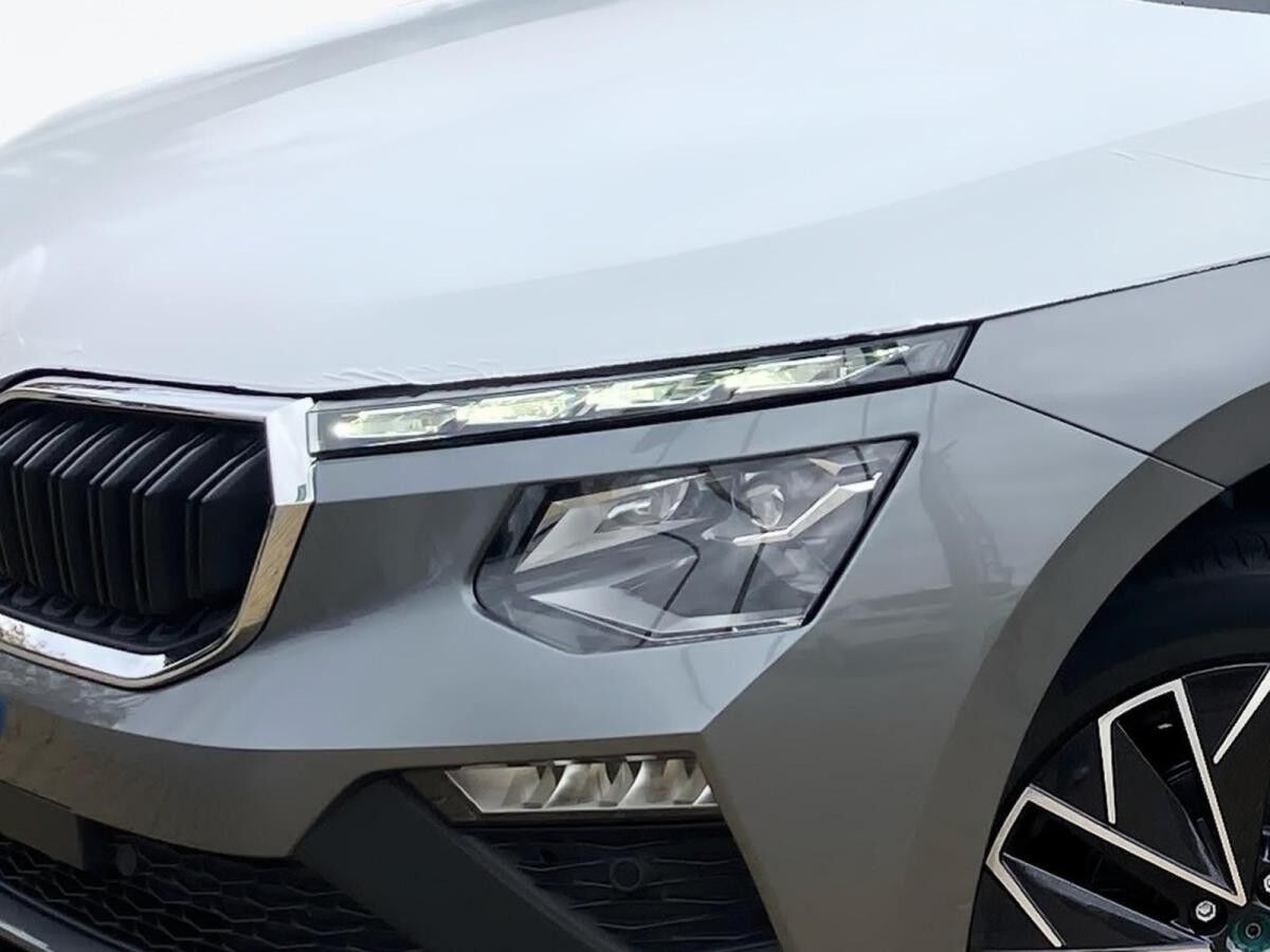 Skoda Kamiq Tour 1.0TSI DSG.NAVI.PDC.LaneA.SignA.AHK.SmartLink+.WIRELESS.DAB
