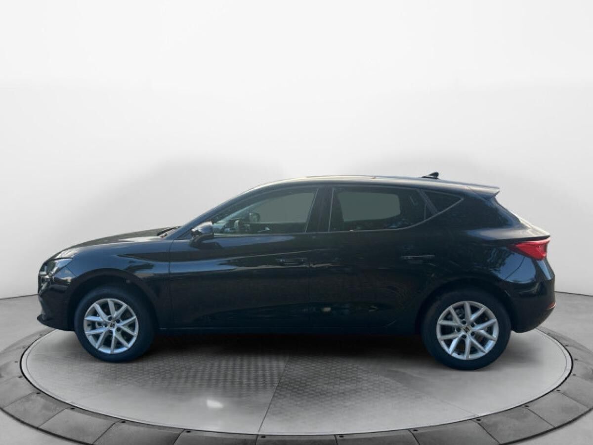 Seat Leon Road Edition 1.5 eTSI 7-Gang-DSG*RFK*sofort verfügbar*