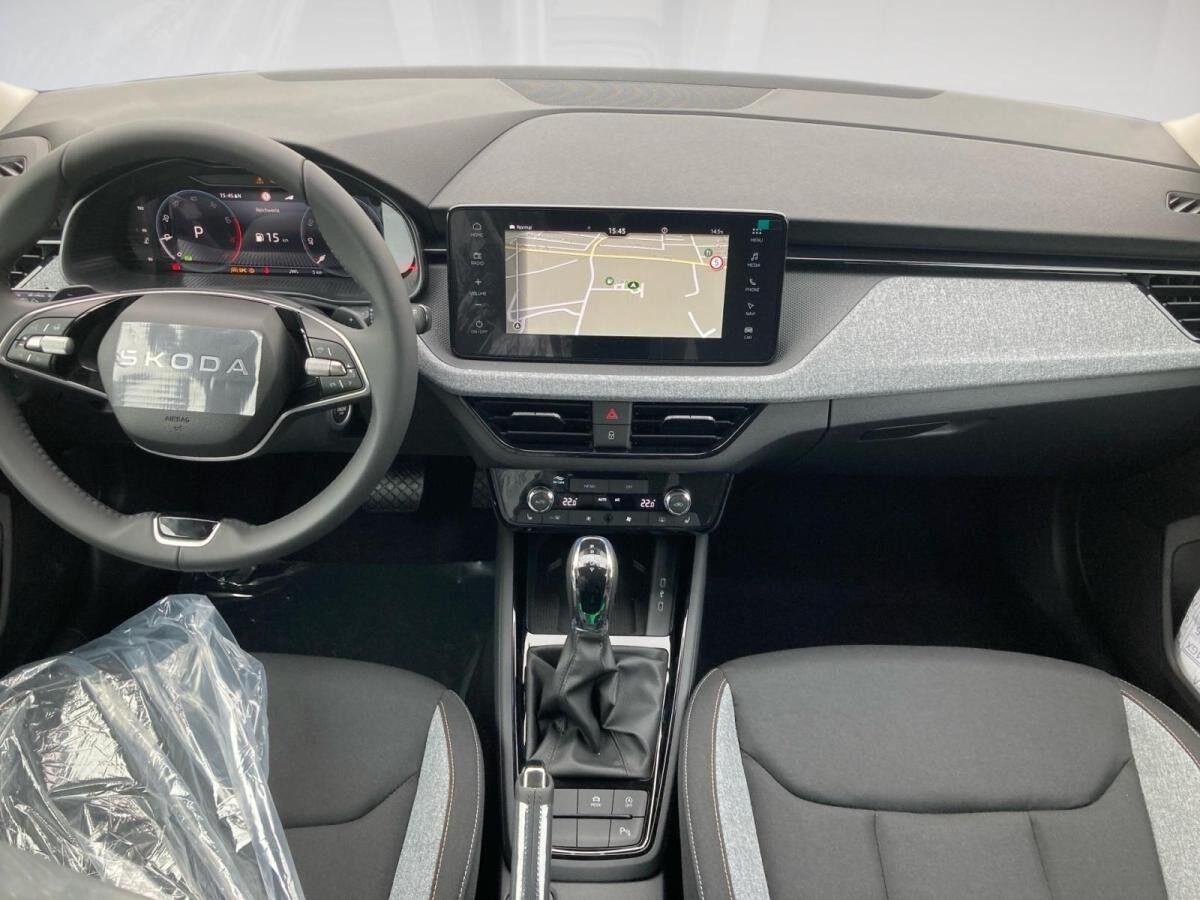 Skoda Kamiq Tour 1.0TSI DSG.NAVI.PDC.LaneA.SignA.AHK.SmartLink+.WIRELESS.DAB