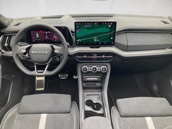 Skoda Kodiaq 4x4 Sportline 2.0TDI MATRIX.DSG.PANO.SH.AHK.KAM.HUD.WINTER.DAB